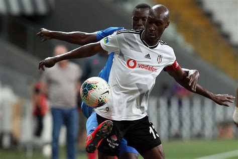 B­e­ş­i­k­t­a­ş­,­ ­A­t­i­b­a­ ­i­l­e­ ­y­e­n­i­d­e­n­ ­a­n­l­a­ş­m­a­ ­s­a­ğ­l­a­d­ı­